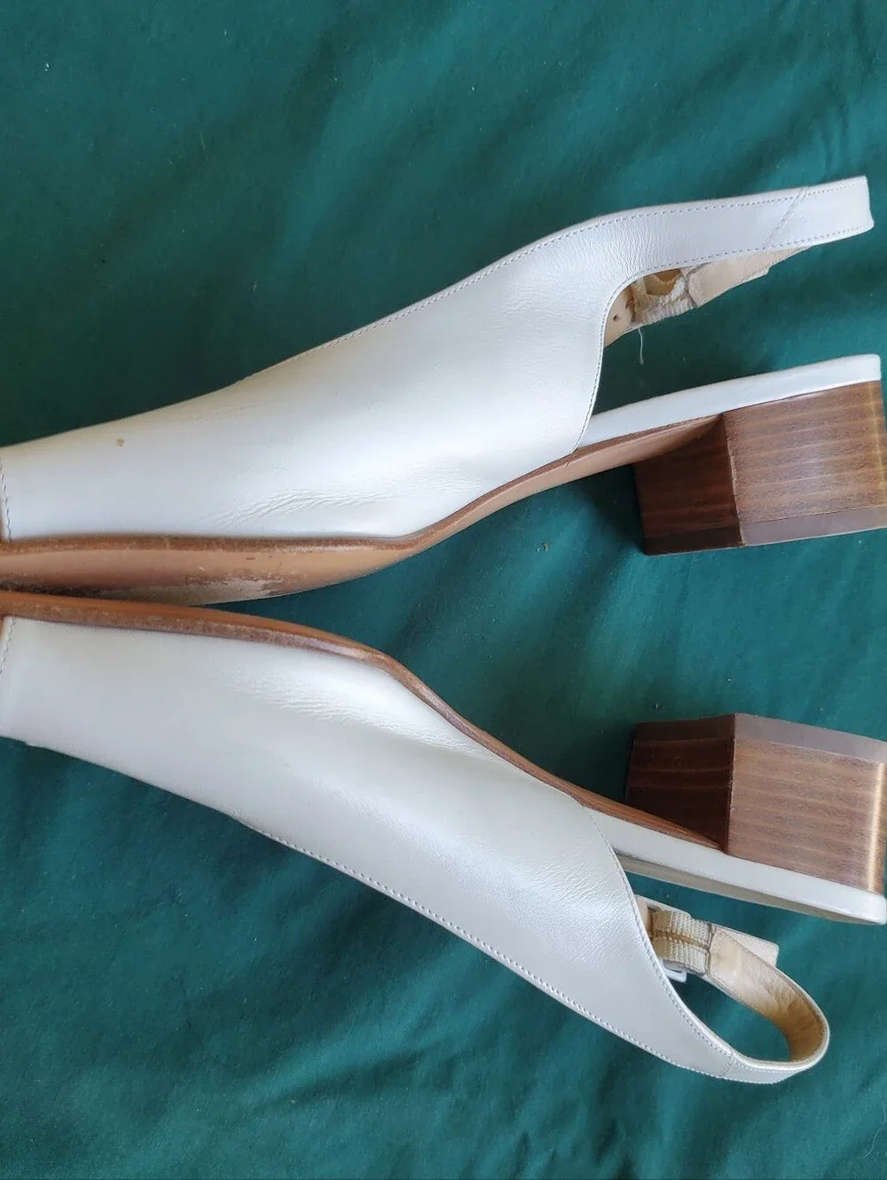 Salvatore Ferragamo Renata Spago 8.5 C open-toe slingback heels - White & Silver